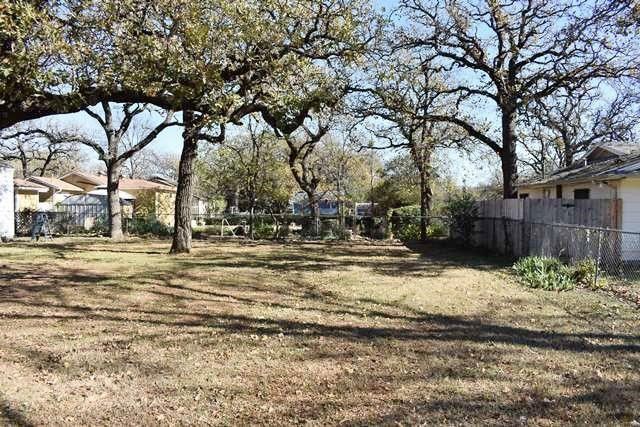 4900 Morris Avenue, Fort Worth, TX 76103