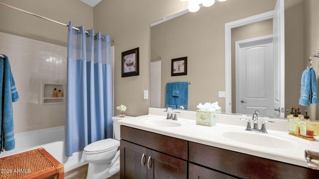 399 E LAS COLINAS Place, Chandler, AZ 85249