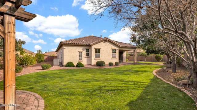 399 E LAS COLINAS Place, Chandler, AZ 85249
