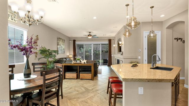 399 E LAS COLINAS Place, Chandler, AZ 85249