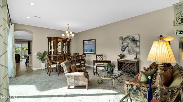 399 E LAS COLINAS Place, Chandler, AZ 85249