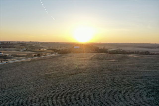 03 Hayes Street, Indianola, IA 50125