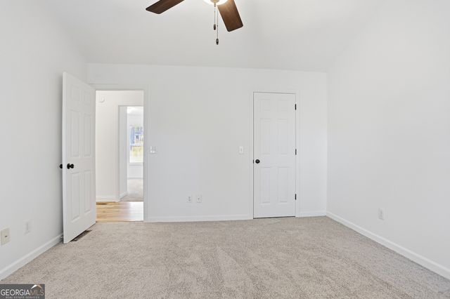 12 Buckland Court, White, GA 30184