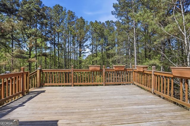 12 Buckland Court, White, GA 30184