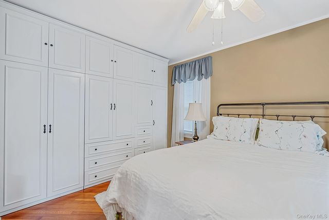 34 Drake Street, Malverne, NY 11565