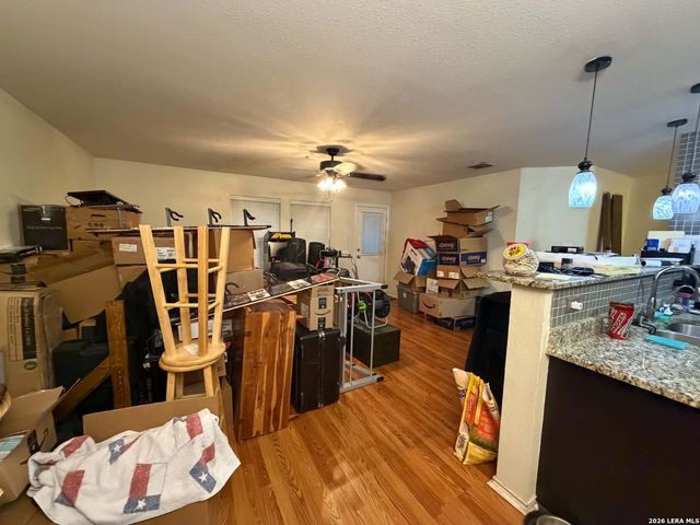 16318 Appaloosa Oak, Selma, TX 78154