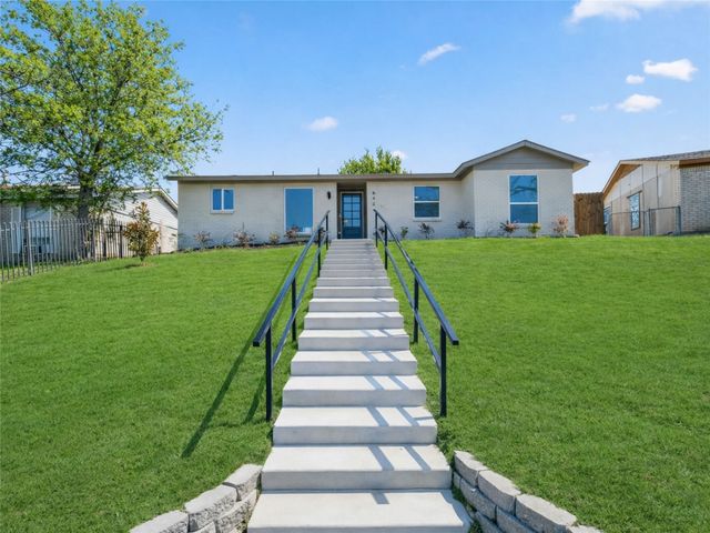 642 Botany Bay Drive, Dallas, TX 75211