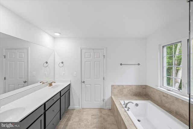 11466 CAMELOT LN, King George, VA 22485