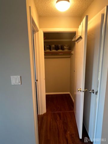 1315 Ravens Crest Drive, Plainsboro, NJ 08536