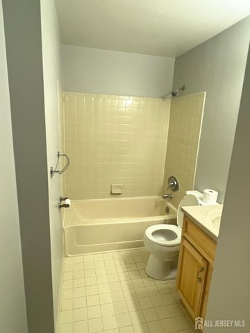 1315 Ravens Crest Drive, Plainsboro, NJ 08536