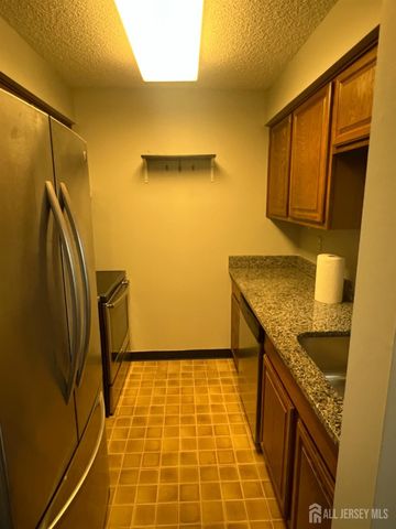 1315 Ravens Crest Drive, Plainsboro, NJ 08536