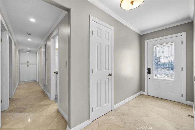 2751 San Carlos, Costa Mesa, CA 92626