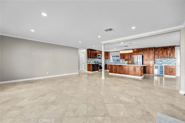 2751 San Carlos, Costa Mesa, CA 92626