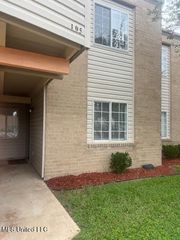 245 Mcdonnell Avenue, 105, Biloxi, MS 39531