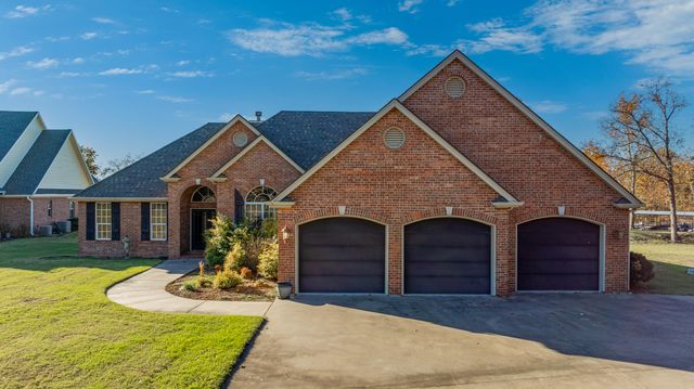 5069 Lake Breeze Road, Grove, OK 74344