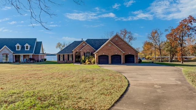 5069 Lake Breeze Road, Grove, OK 74344
