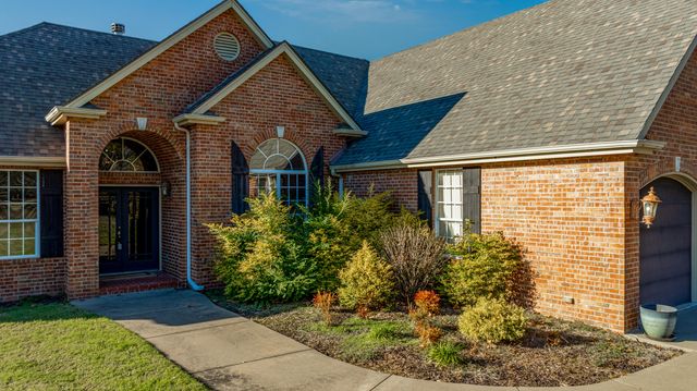 5069 Lake Breeze Road, Grove, OK 74344