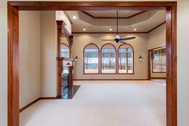 5069 Lake Breeze Road, Grove, OK 74344