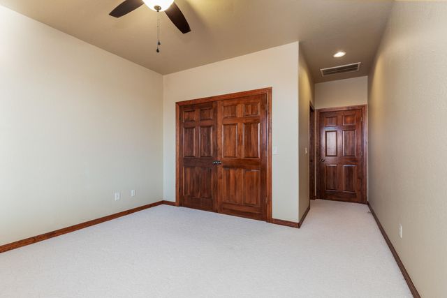 5069 Lake Breeze Road, Grove, OK 74344