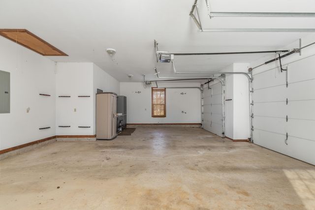 5069 Lake Breeze Road, Grove, OK 74344