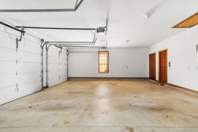 5069 Lake Breeze Road, Grove, OK 74344