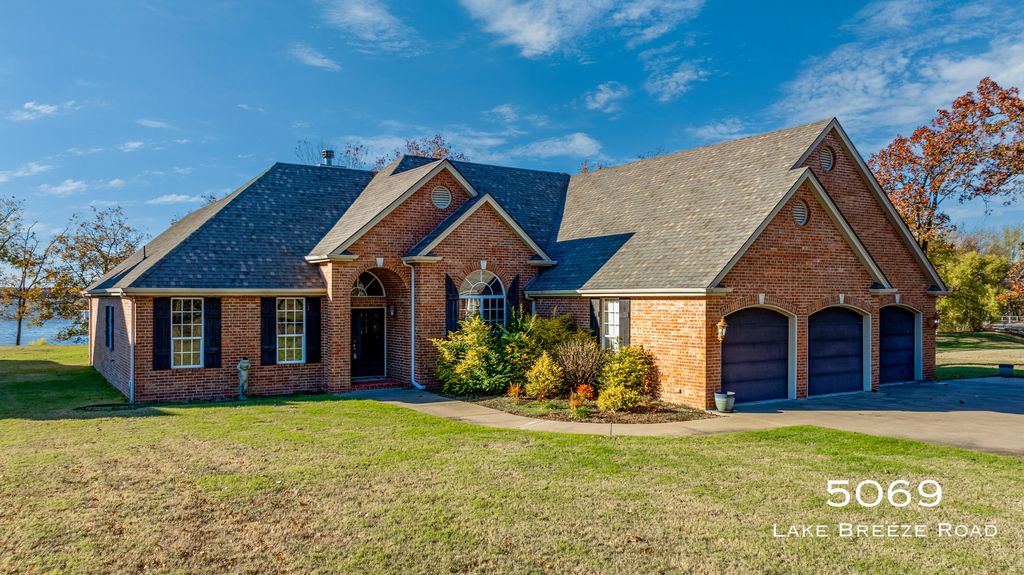 5069 Lake Breeze Road, Grove, OK 74344