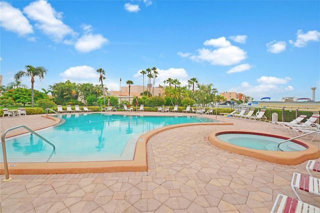 7645 SUN ISLAND DRIVE S 103, South Pasadena, FL 33707