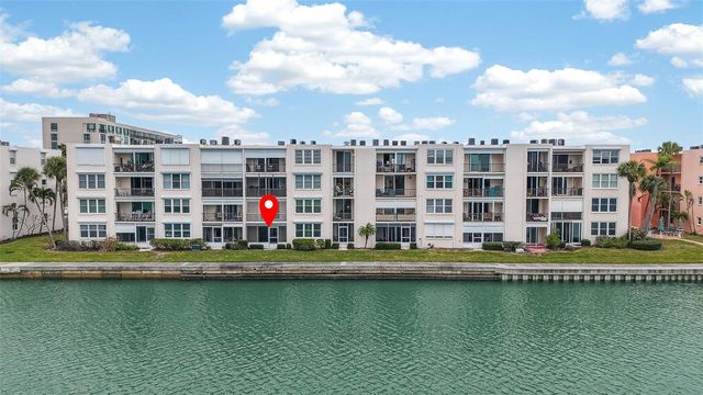 7645 SUN ISLAND DRIVE S 103, South Pasadena, FL 33707