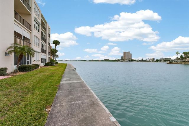 7645 SUN ISLAND DRIVE S 103, South Pasadena, FL 33707