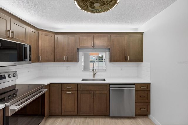 7645 SUN ISLAND DRIVE S 103, South Pasadena, FL 33707