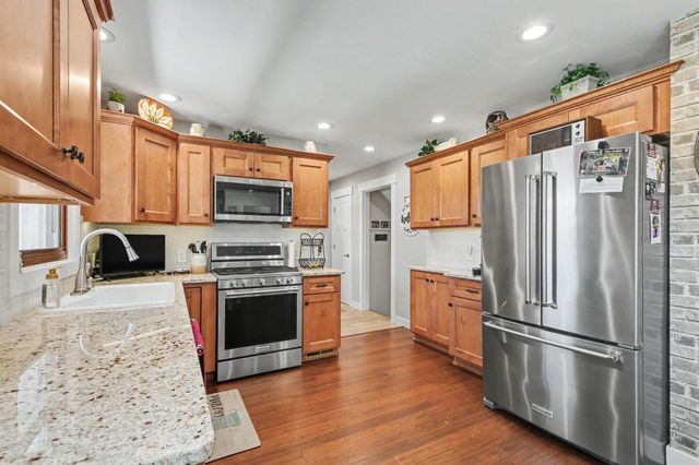 2770 Leonard Street, Marne, MI 49435