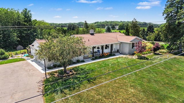 2770 Leonard Street, Marne, MI 49435