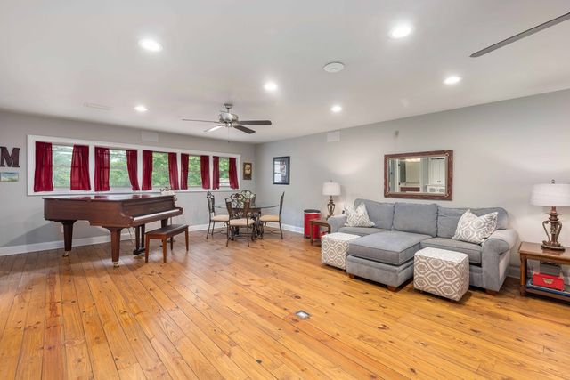 695 Boat Club Road, Hamilton, GA 31811
