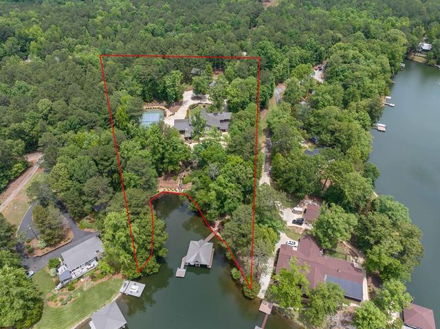 695 Boat Club Road, Hamilton, GA 31811