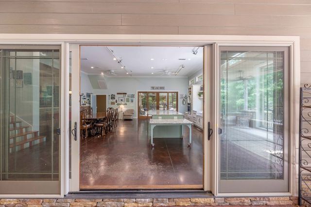 695 Boat Club Road, Hamilton, GA 31811