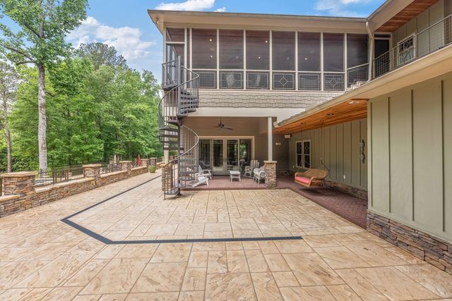 695 Boat Club Road, Hamilton, GA 31811