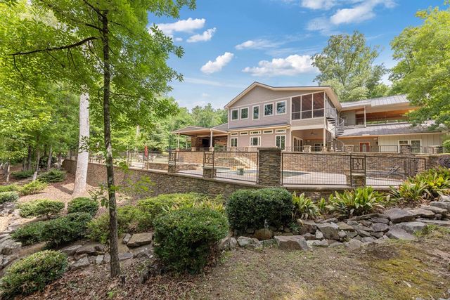 695 Boat Club Road, Hamilton, GA 31811