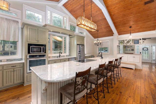 695 Boat Club Road, Hamilton, GA 31811