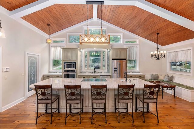 695 Boat Club Road, Hamilton, GA 31811