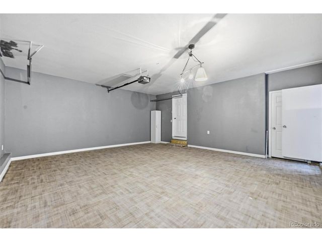 16683 E Kansas Dr, Aurora, CO 80017