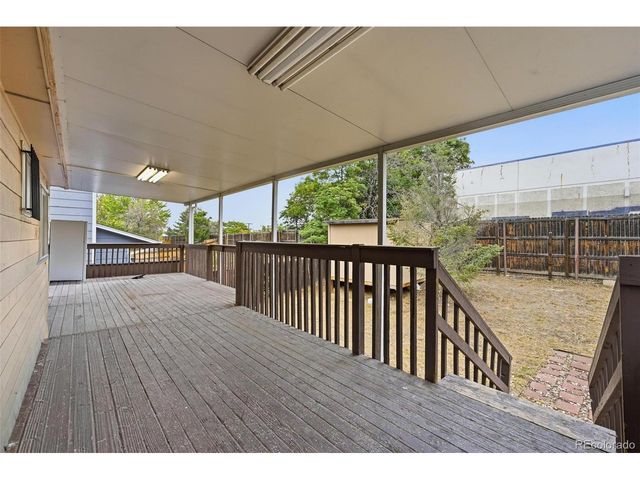 16683 E Kansas Dr, Aurora, CO 80017