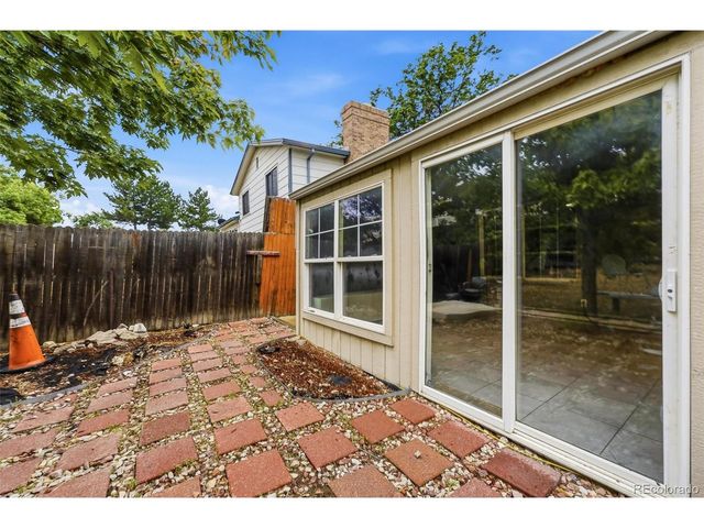 16683 E Kansas Dr, Aurora, CO 80017