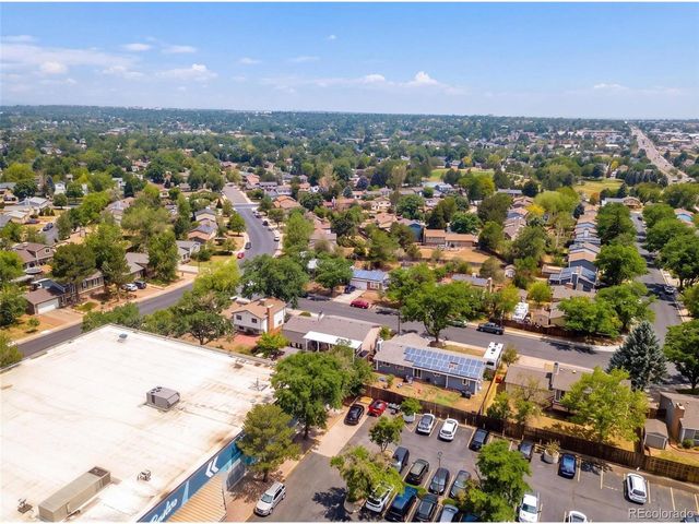 16683 E Kansas Dr, Aurora, CO 80017