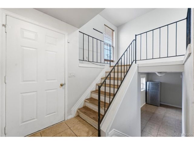 16683 E Kansas Dr, Aurora, CO 80017