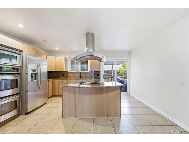 16683 E Kansas Dr, Aurora, CO 80017