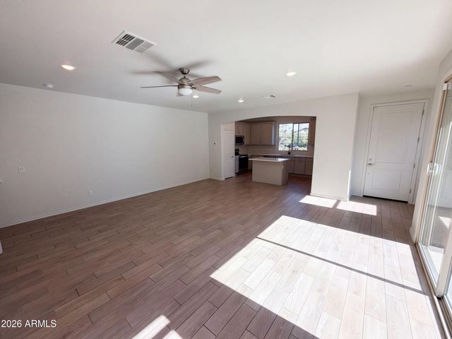 15237 W SHERMAN Street, Goodyear, AZ 85338