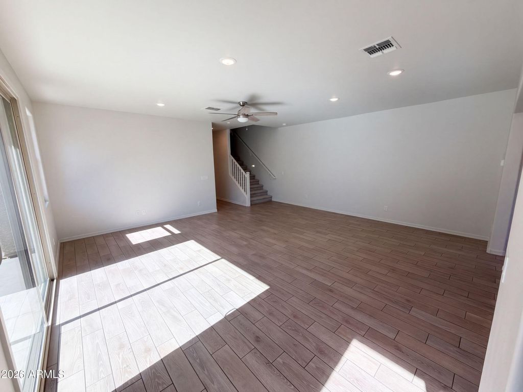 15237 W SHERMAN Street, Goodyear, AZ 85338 — photo 3