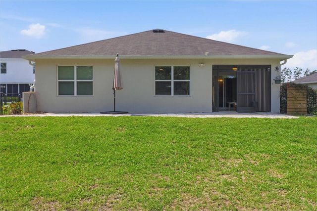 660 HICKORY COURSE LOOP, Ocala, FL 34472