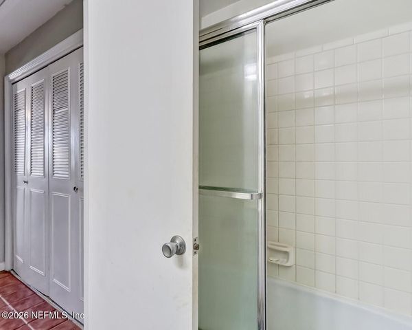 1551 EL CAMINO Road 4, Jacksonville, FL 32216