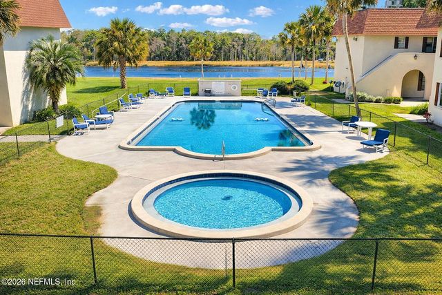 1551 EL CAMINO Road 4, Jacksonville, FL 32216